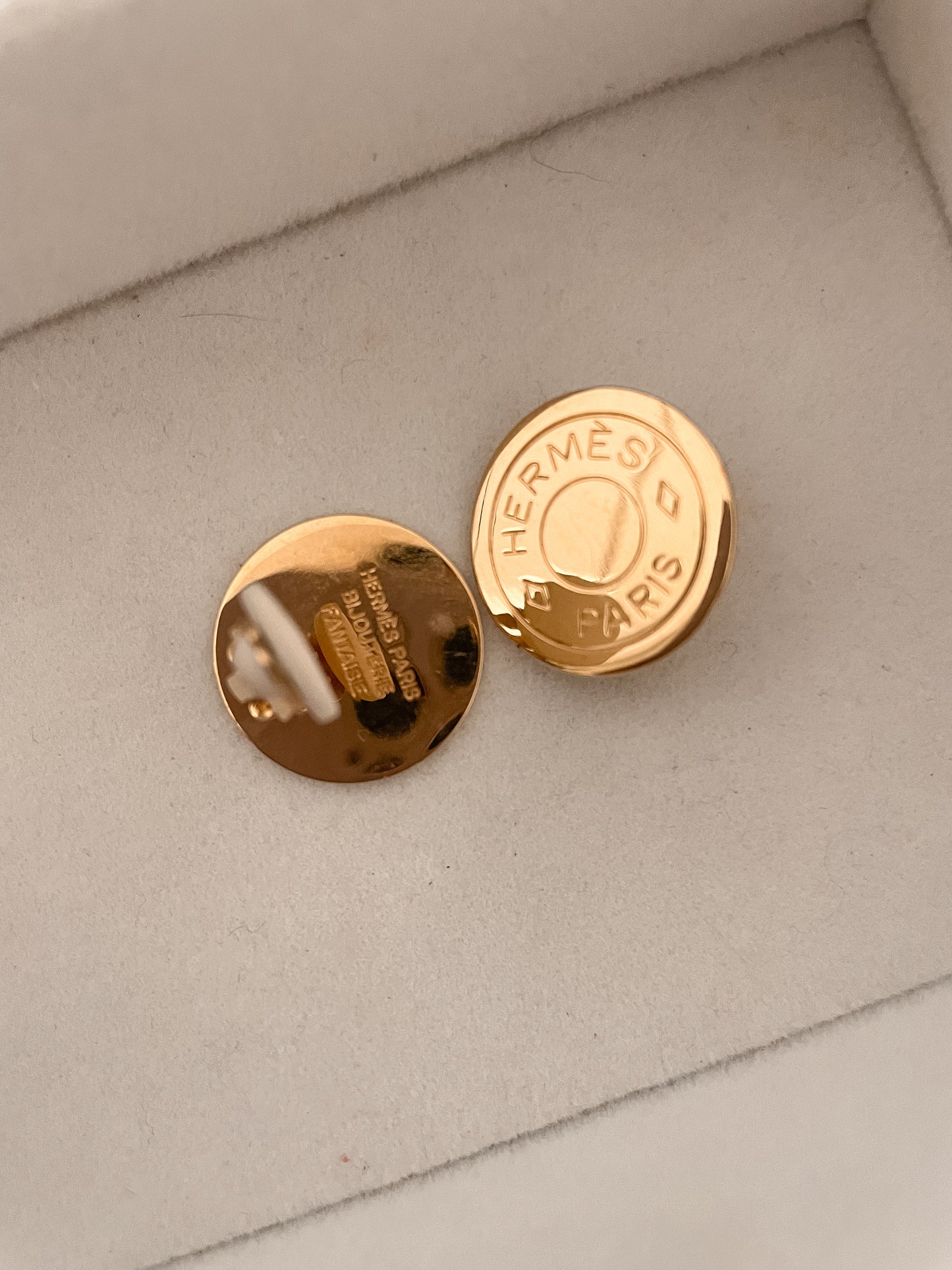 Hermes Gold Coin Clip-On